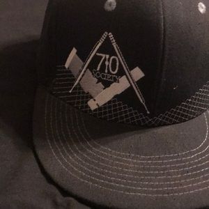 Grassroots Fitted Hat